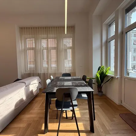 Appartement Carducci Dreams Including Free Parking Fast Fibra *