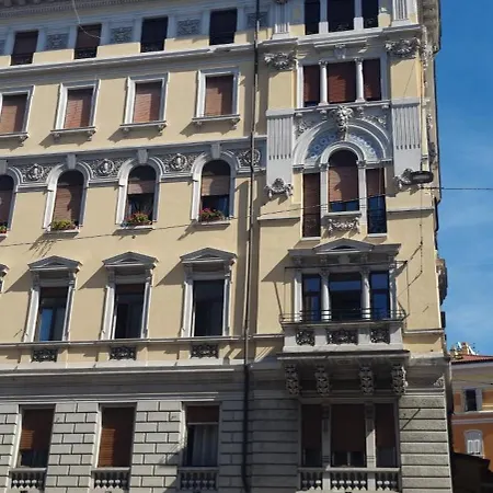 Carducci Dreams Including Free Parking Fast Fibra Appartement Trieste
